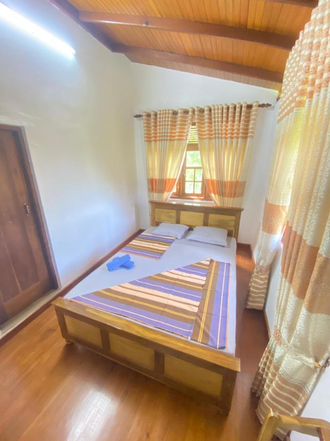 Bed and Breakfast Happy Feet Diyaluma Koslanda Exterior foto