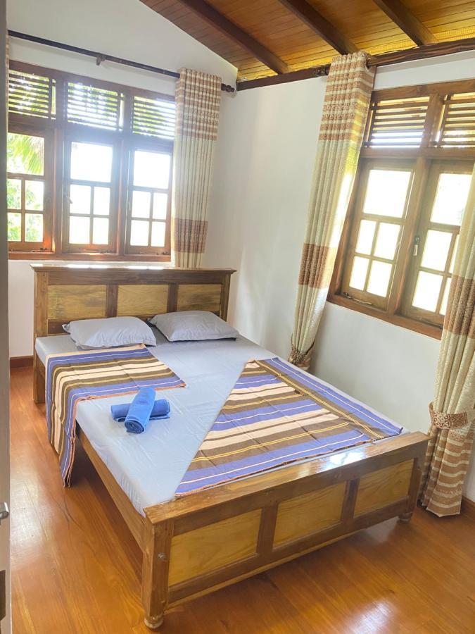 Bed and Breakfast Happy Feet Diyaluma Koslanda Exterior foto