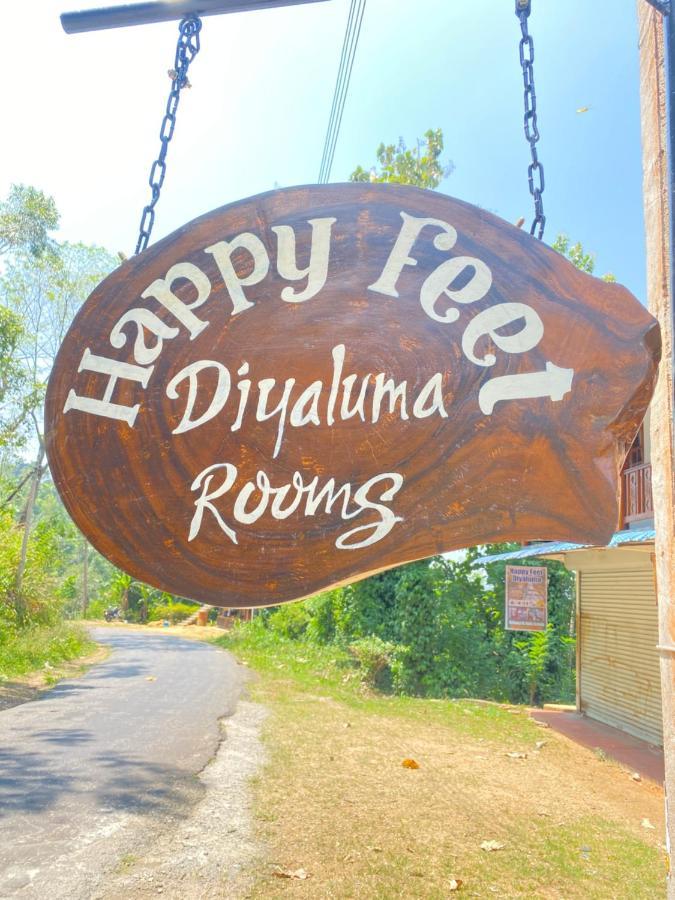 Bed and Breakfast Happy Feet Diyaluma Koslanda Exterior foto