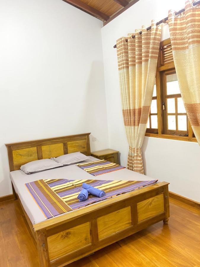Bed and Breakfast Happy Feet Diyaluma Koslanda Exterior foto